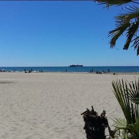 شقة Les Caraibes آجد