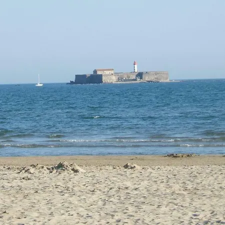 Les Caraibes * آجد